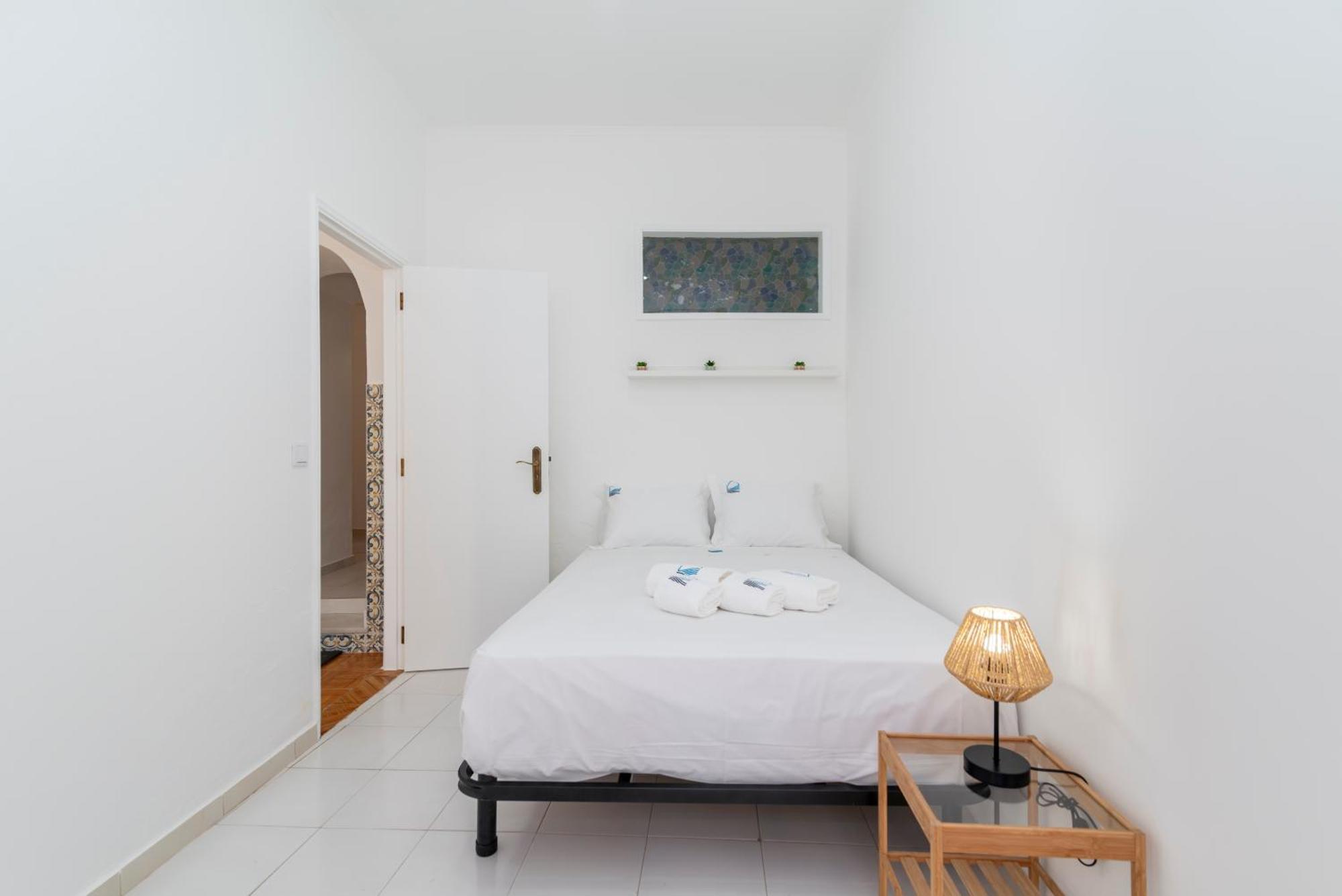 Casa Garde - 5 Mins City Center - Private Balcony - Wi-Fi Tavira Buitenkant foto